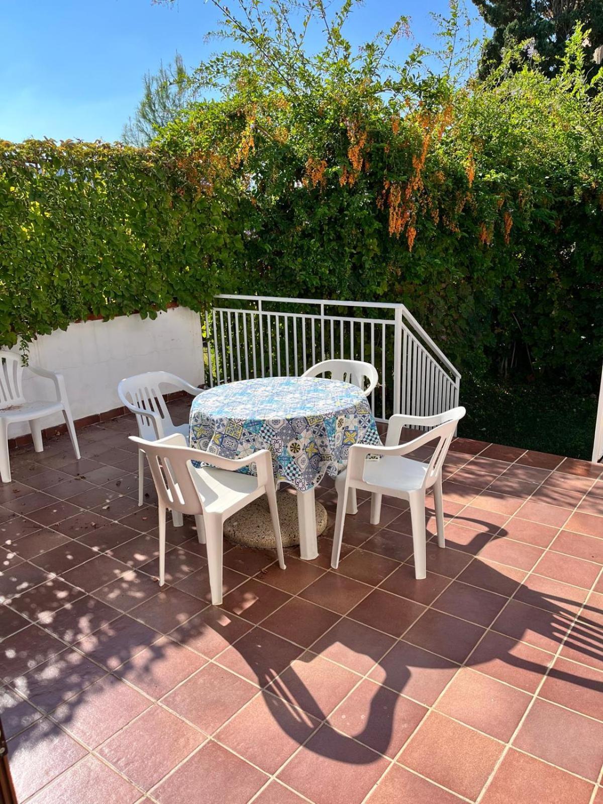 Villa Capri Holiday Home Campofelice Di Roccella Exterior foto